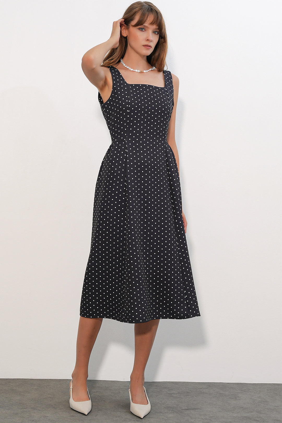 Bigdart Robe mi-longue femme à pois et bretelles 2607 - Noir