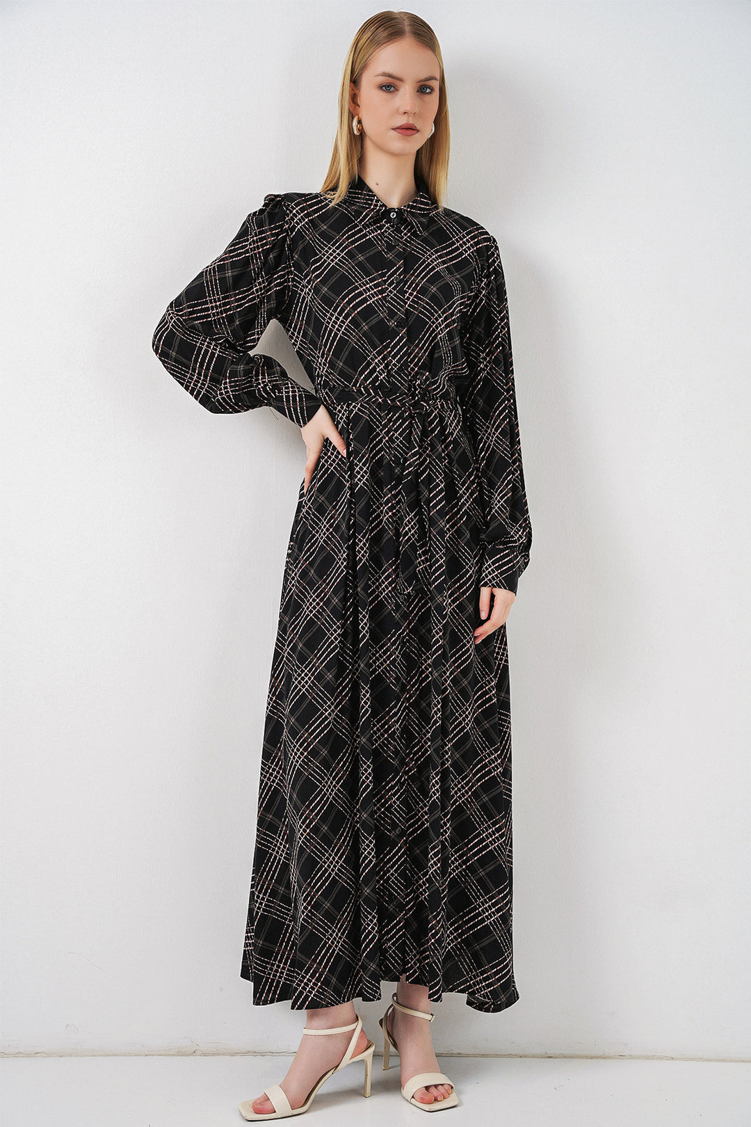 Bigdart Robe longue de hijab à boutons 2588 - Noir