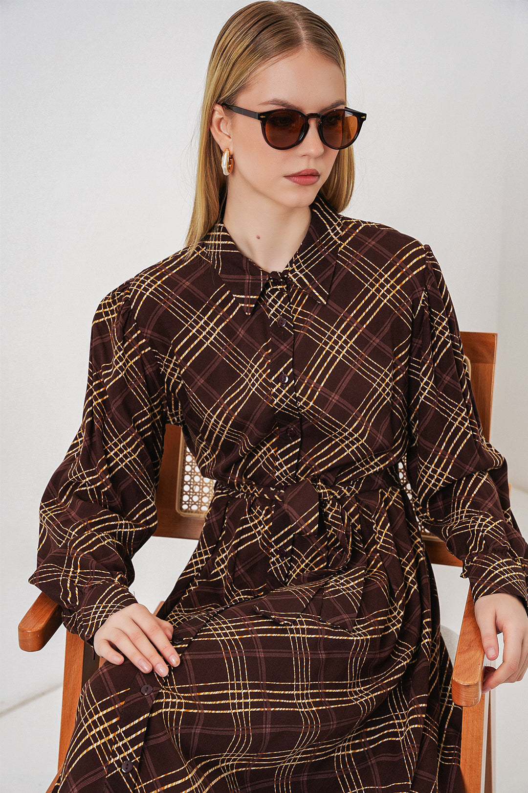 Bigdart Robe longue de hijab à boutons 2588 - Marron