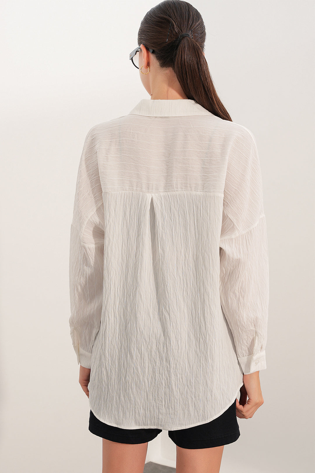 Bigdart Chemise oversize à détails graphiques pour femme 20407 - Blanc