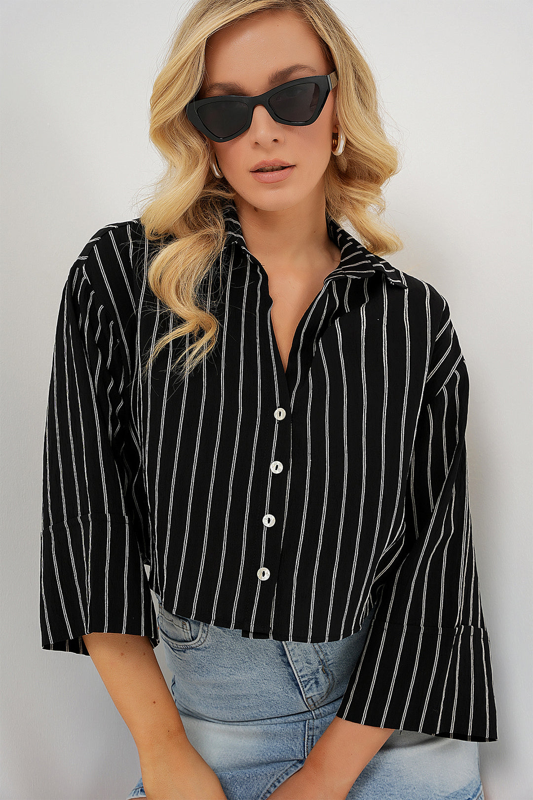Bigdart Chemise courte oversize à rayures femme 20326 - Noir