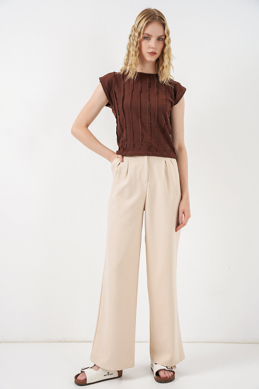 Bigdart Blouse Tricotée Élastique Sans Manches Femme 991 - Marron
