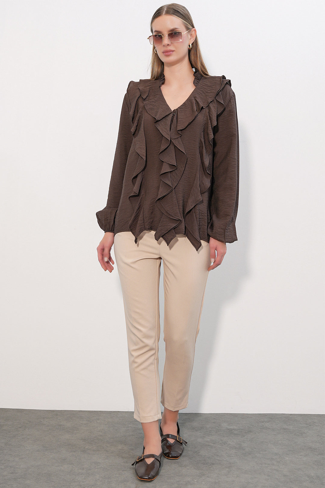 Bigdart Chemise à longues manches avec volants femme 40031 - Marron