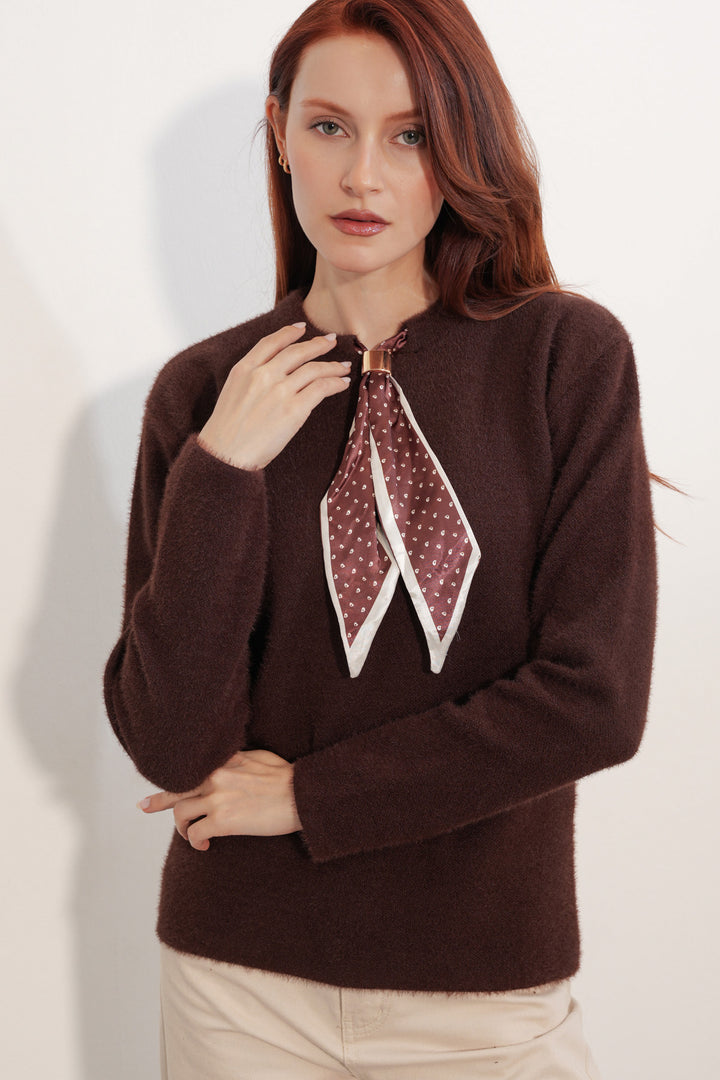 Bigdart Pull à col oversize avec détail en foulard 15971 - Marron