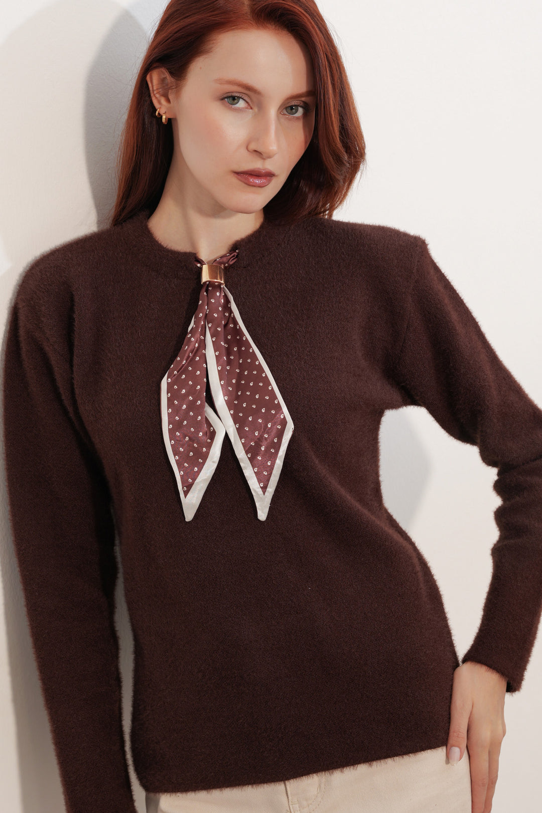 Bigdart Pull à col oversize avec détail en foulard 15971 - Marron