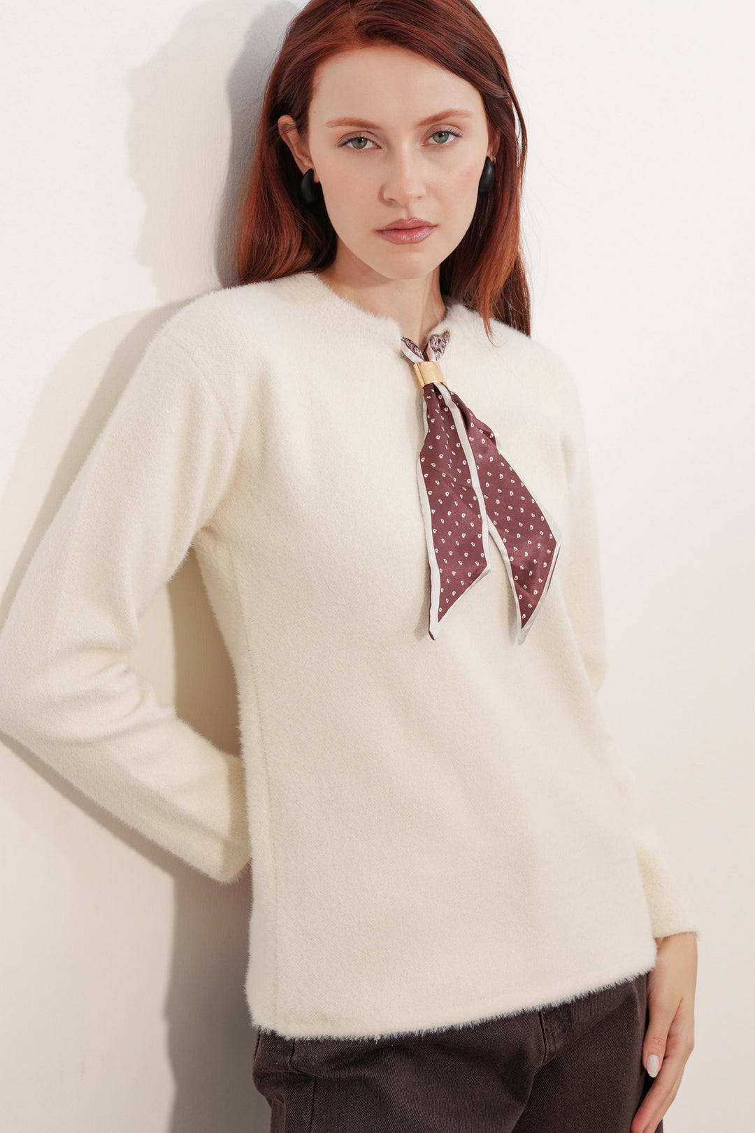 Bigdart Pull à col oversize avec détail en foulard 15971 - Crème