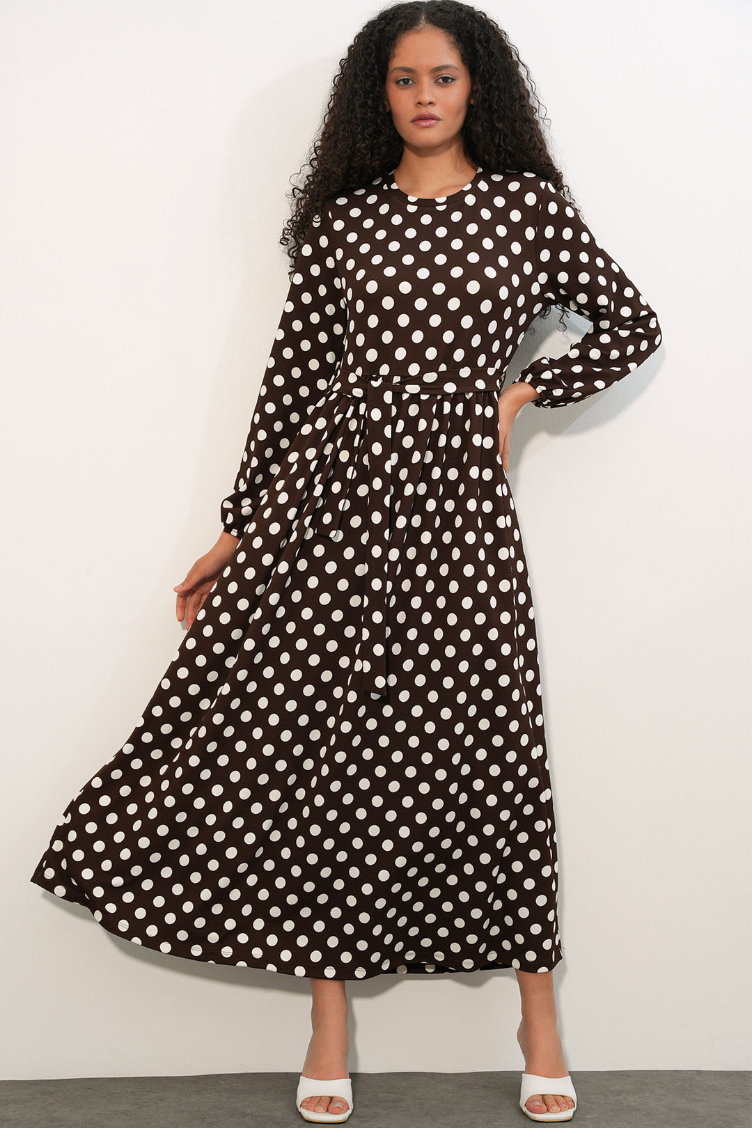 Bigdart Robe longue en tricot à pois pour femme - Marron foncé 1525