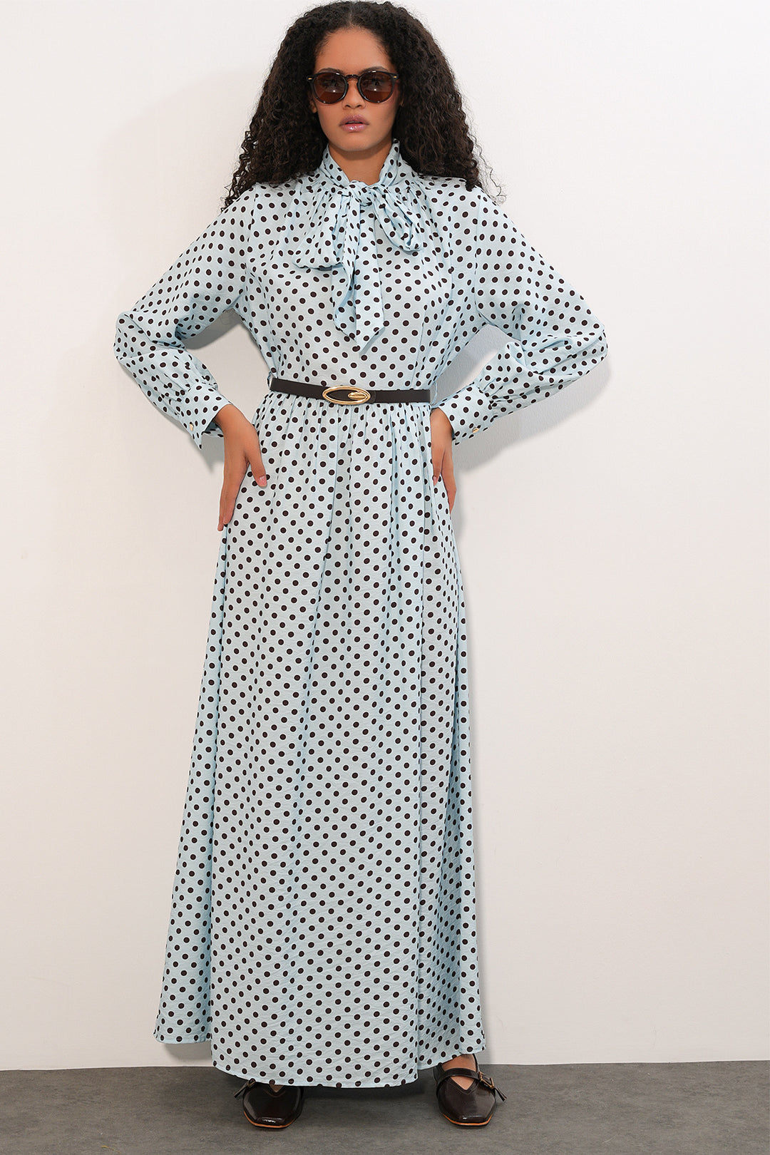 Bigdart Robe de hijab à pois avec ceinture 2613 - Bleu