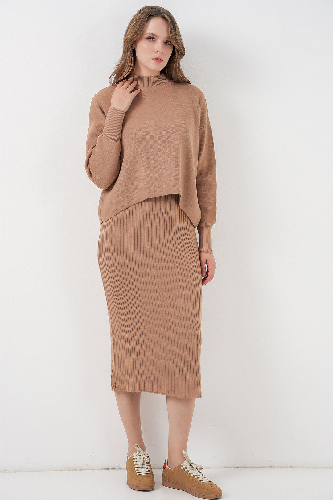 Bigdart Robe Tricot avec Pull Court pour Femmes 15958 - Camel