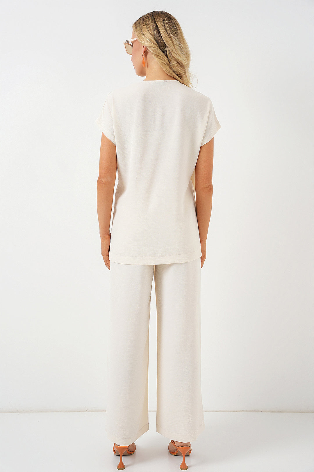 Bigdart Ensemble à manches courtes avec lacets en ayrobin pour femme 6741 - Crème