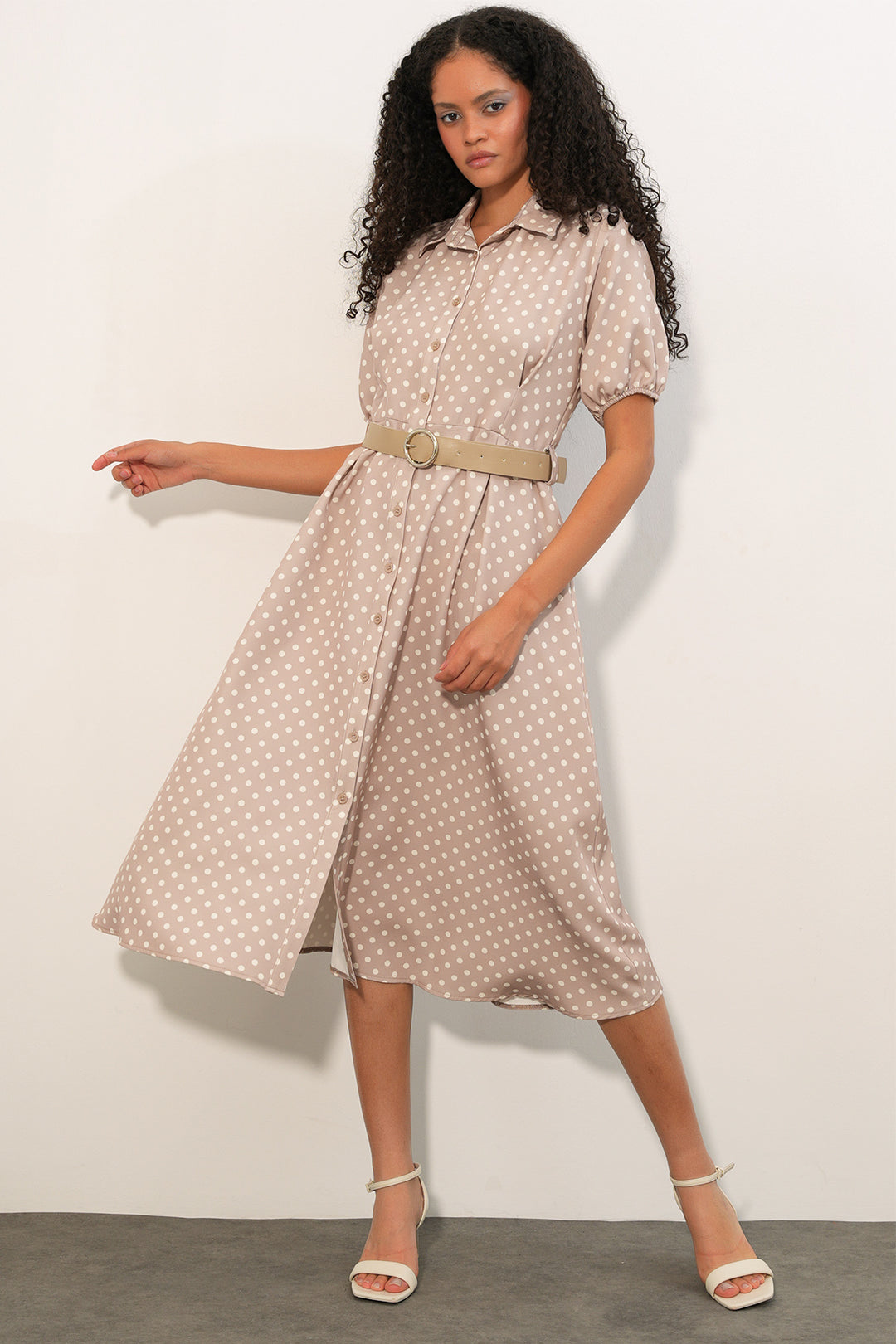 Bigdart Robe à pois à manches courtes avec ceinture pour femme 2608 - Beige