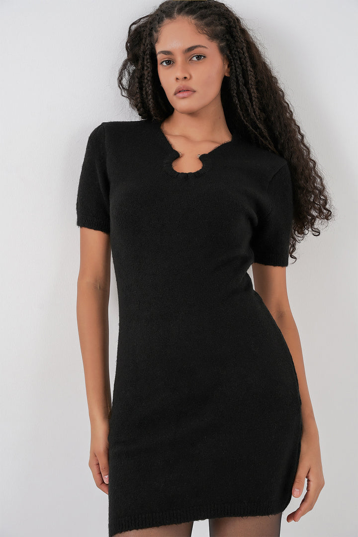Bigdart Robe en tricot avec détail de collier pour femme 15989 - Noir