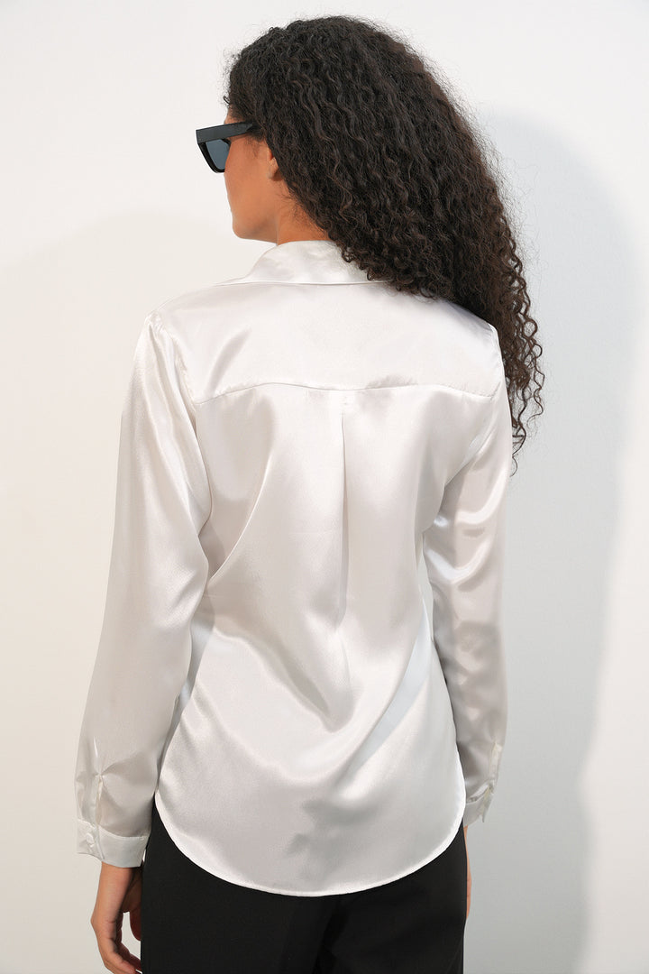 Bigdart Chemise en satin croisée pour femmes 20386 - Blanc