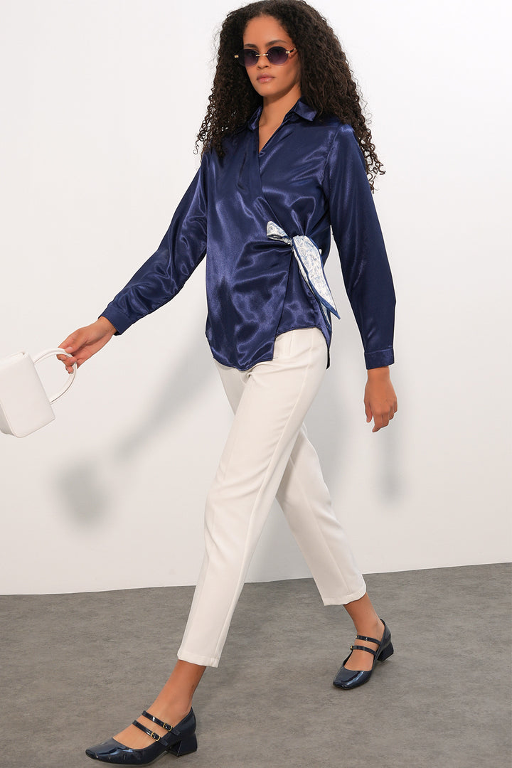 Bigdart Chemise en satin croisée pour femme 20386 - Bleu marine