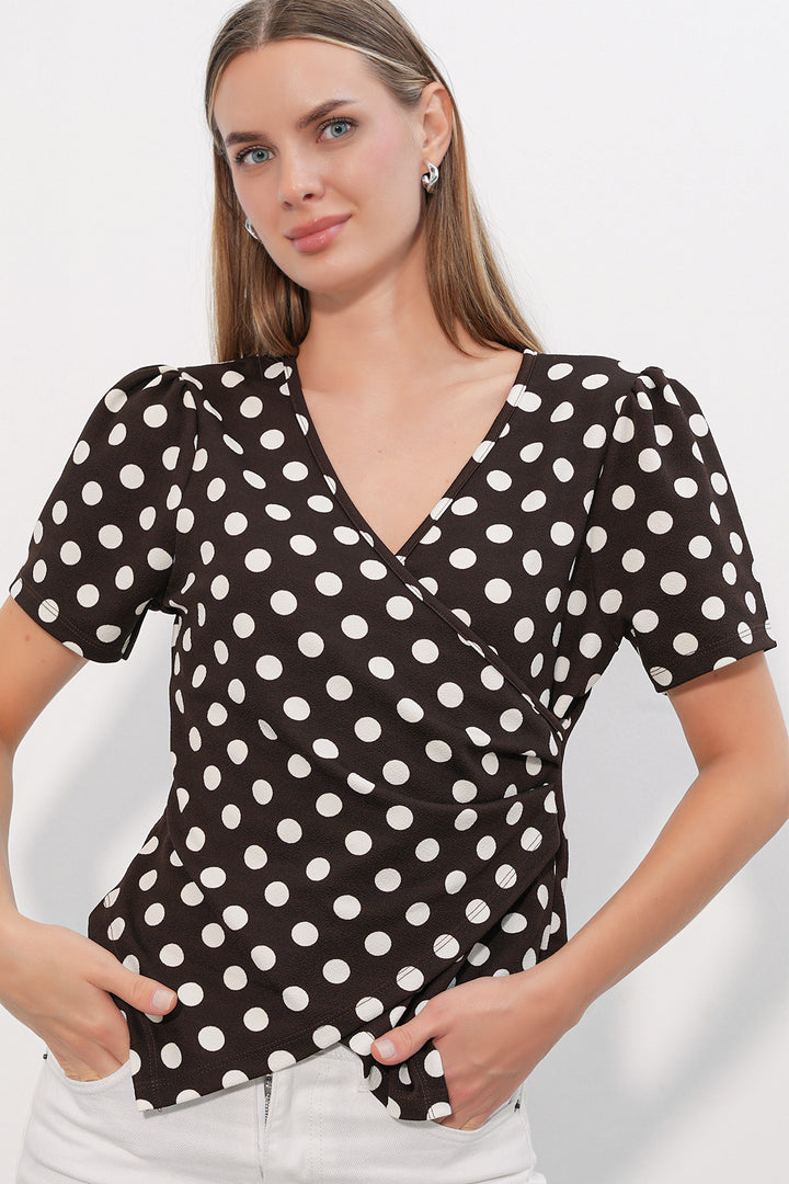 Bigdart Blouse à pois croisée à col pour femme 40027 - Marron