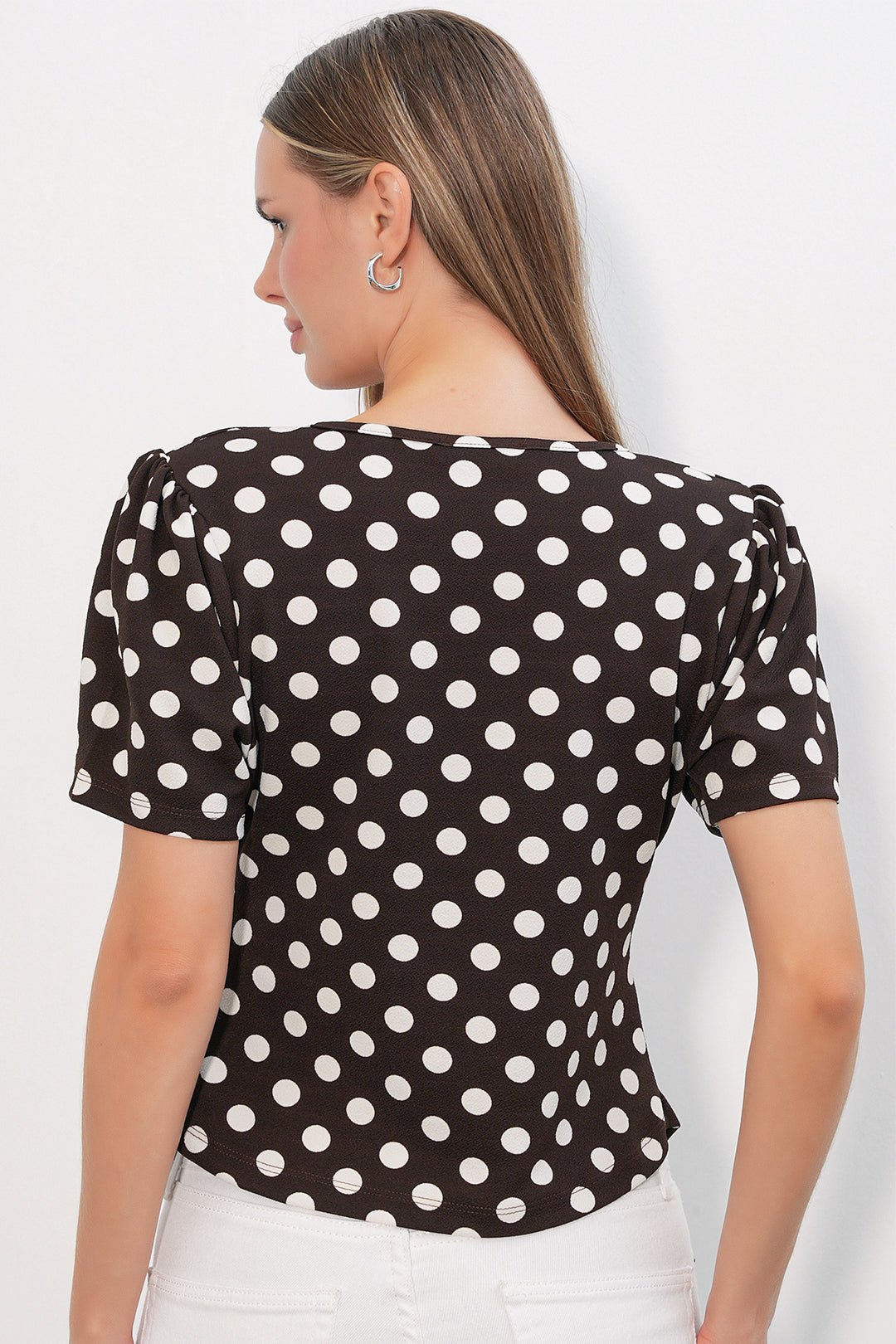Bigdart Blouse à pois croisée à col pour femme 40027 - Marron
