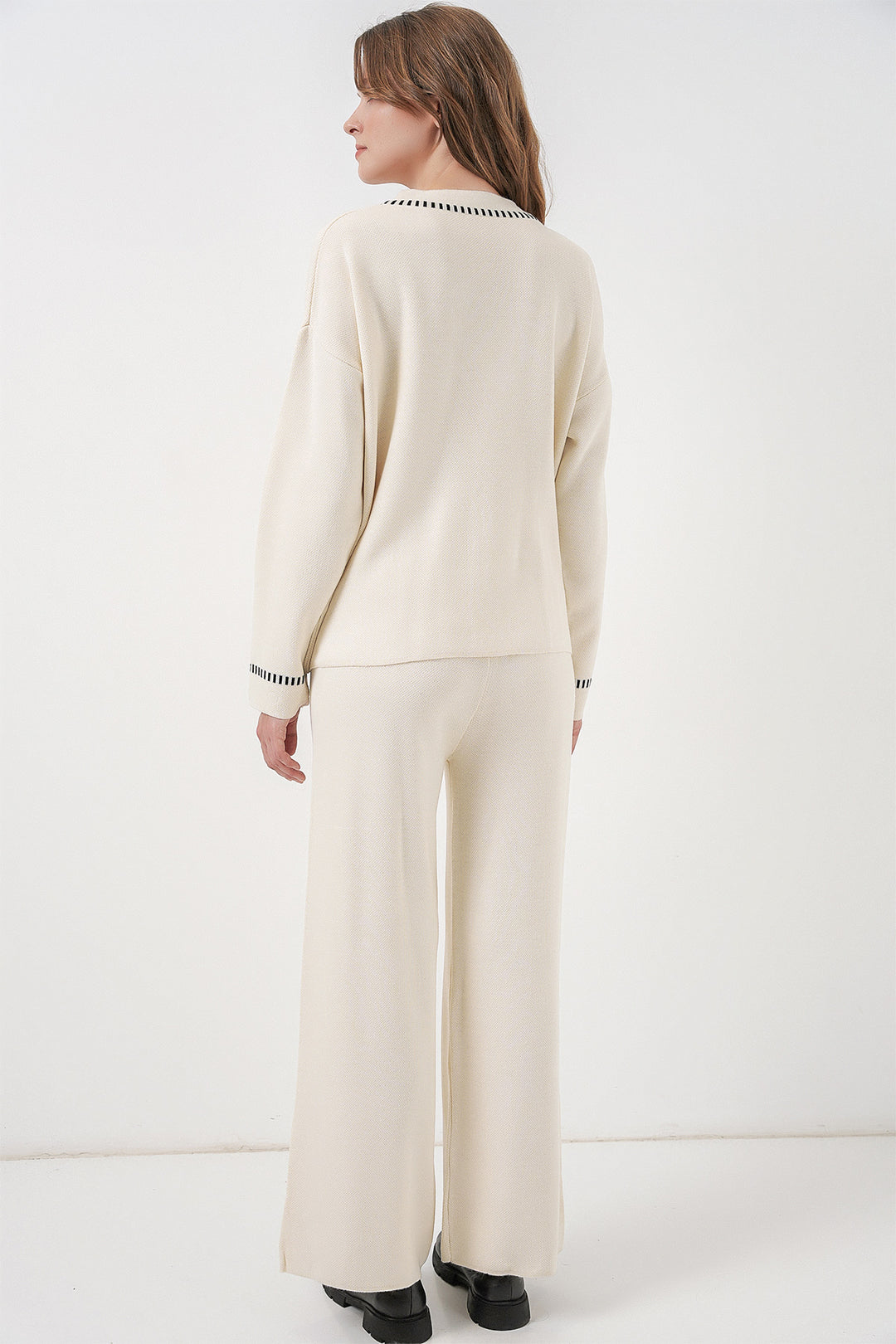 Bigdart Ensemble Tricot Cardigan avec Broderie et Pantalon pour Femmes 15963 - Écru