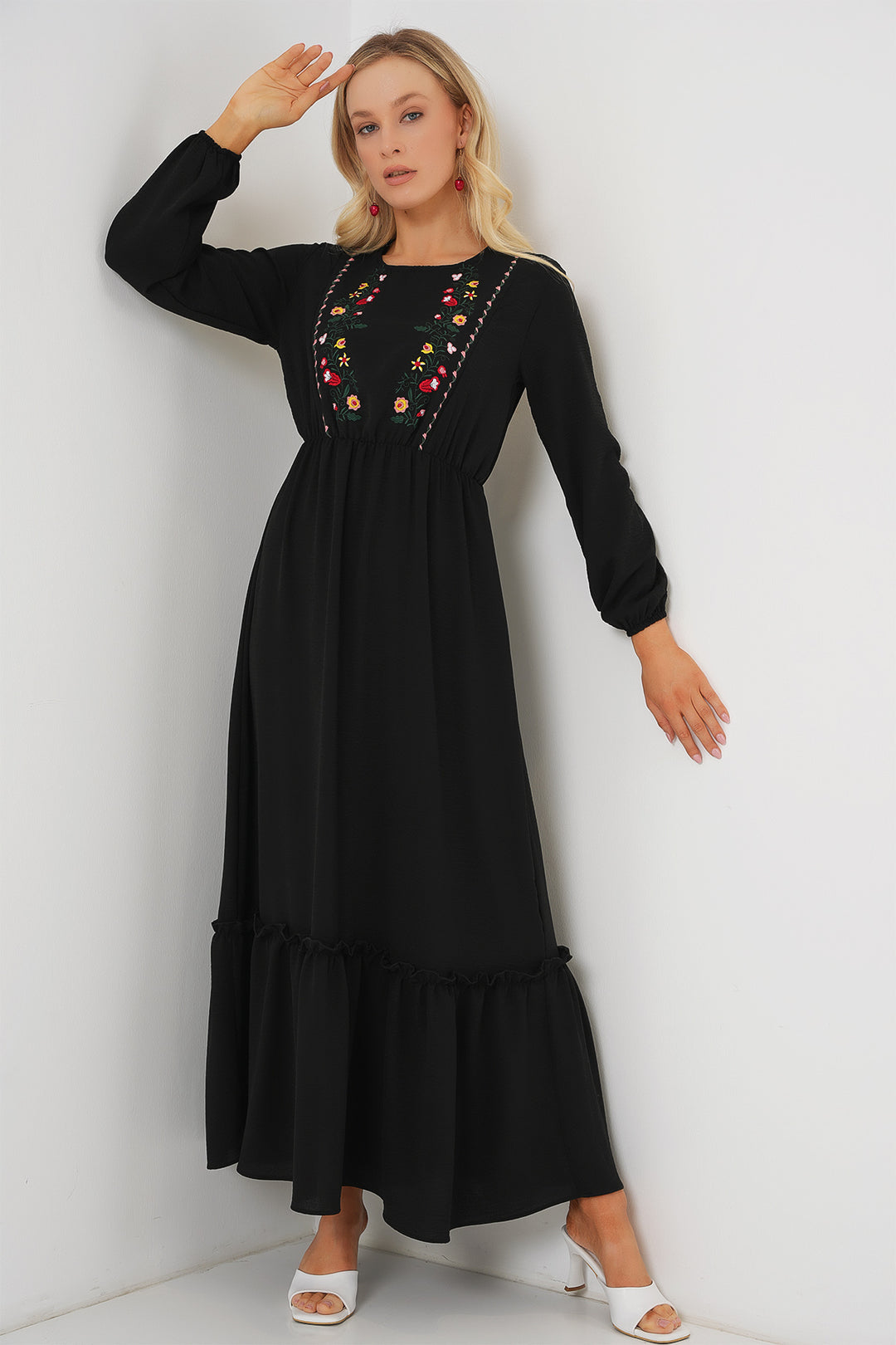Bigdart Robe longue de modestie brodée pour femme 2550 - Noir