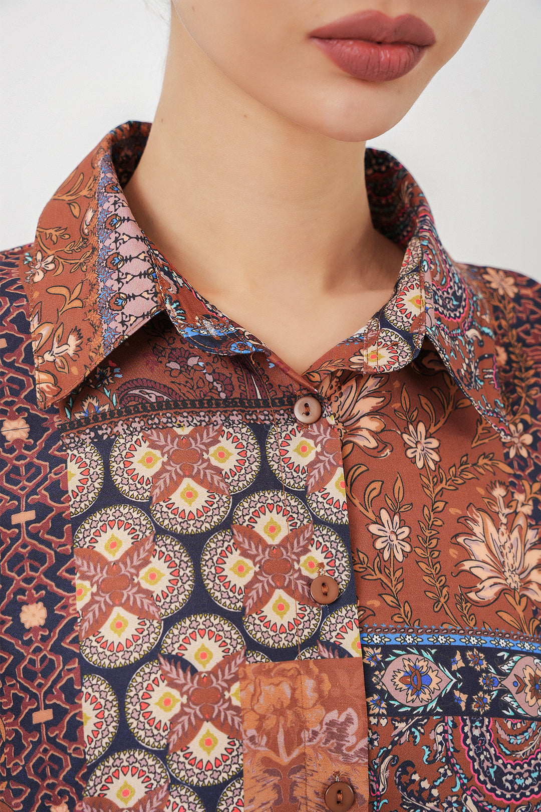 Bigdart Chemise satinée oversize à motifs femme 20365 - Terre cuite