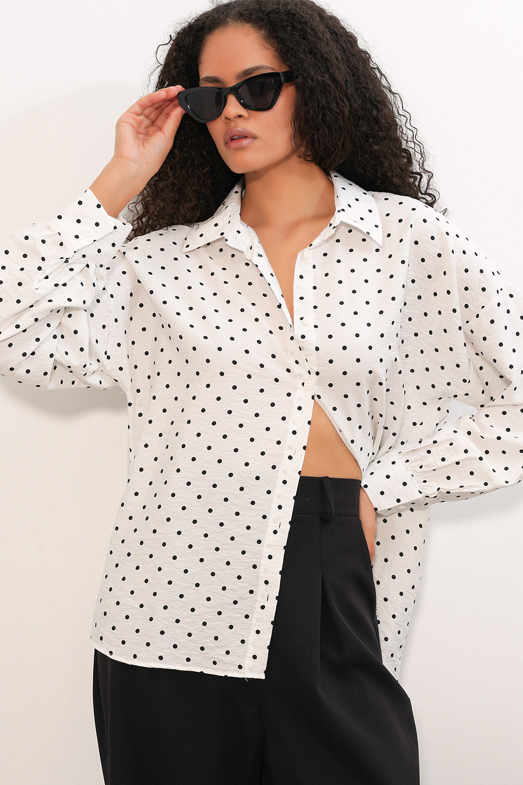 Bigdart Chemise oversize à pois pour femmes 20392 - Blanc