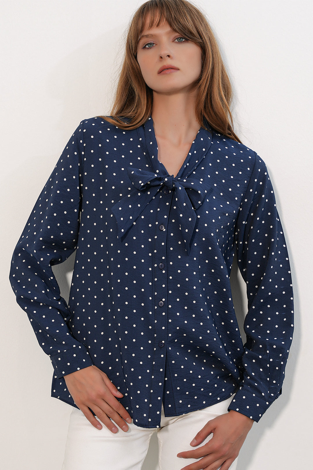 Bigdart Blouse à Pois avec Col Foulard 40007 - Bleu marine