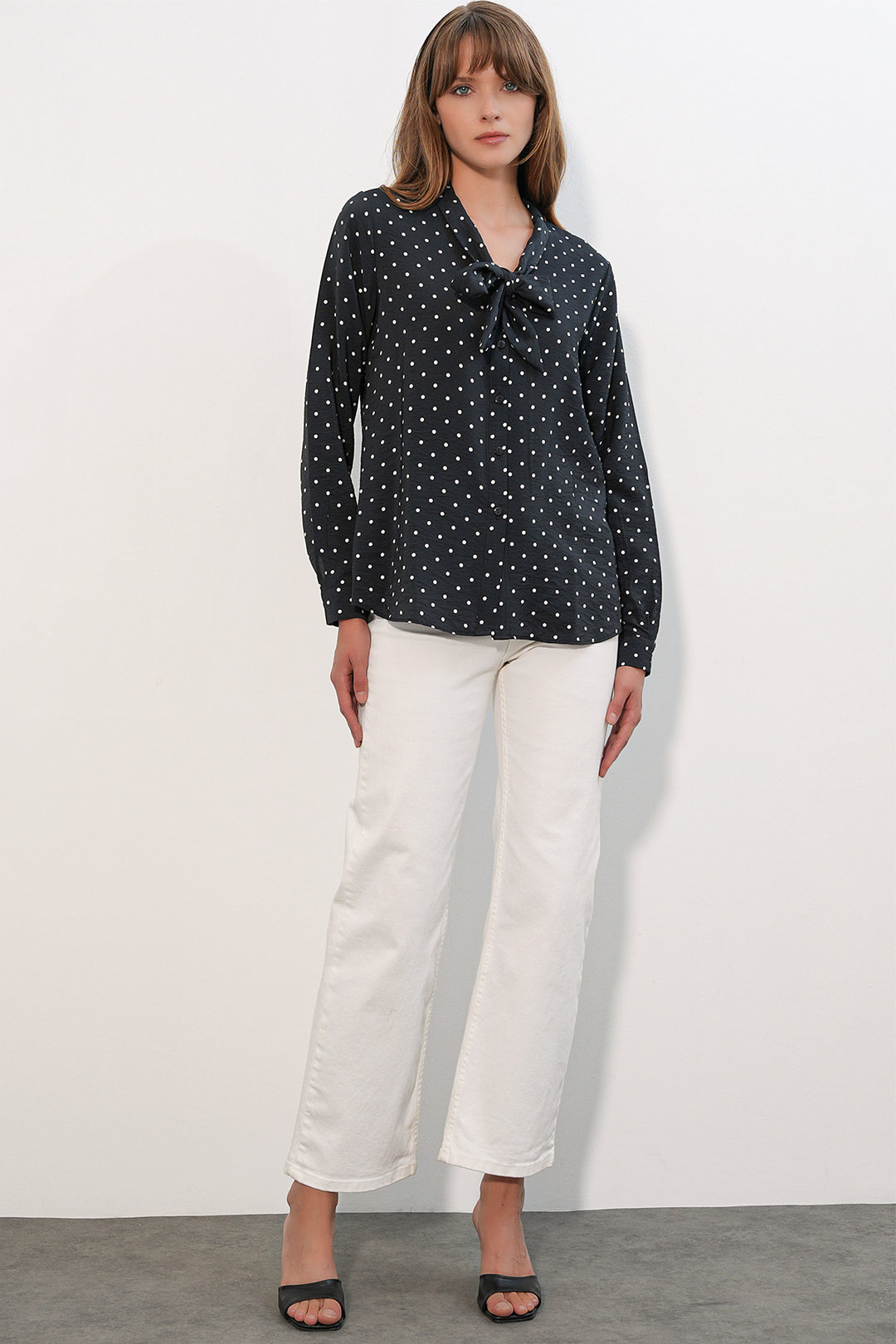 Bigdart Blouse à col en foulard à pois pour femme 40007 - Noir