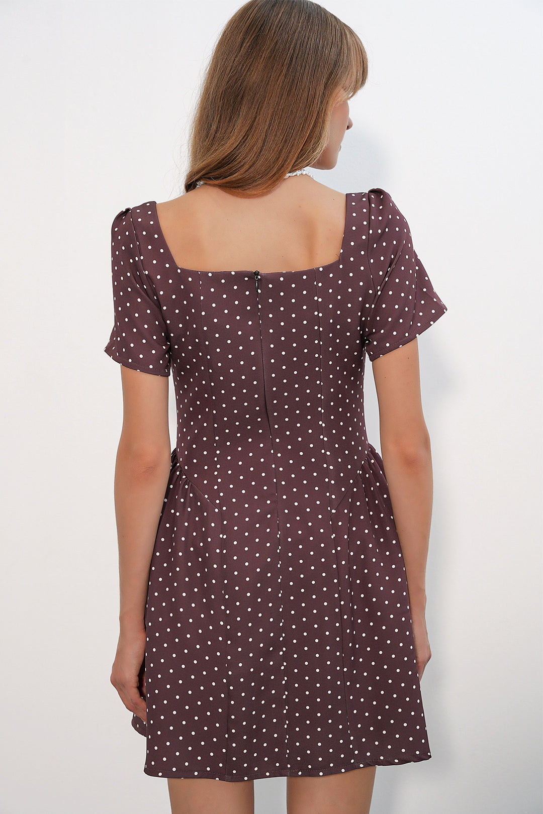Bigdart Mini robe à manches courtes à pois et à encolure carrée 2604 pour femme - Marron