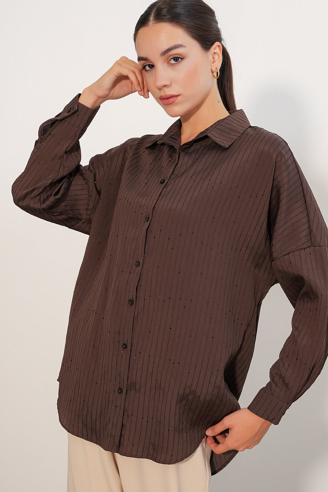 Bigdart Chemise oversize rayée à détails en sequins 20411 - Marron