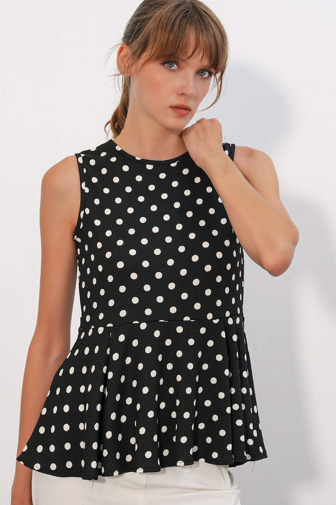Bigdart Blouse à pois sans manches pour femme 40021 - Noir