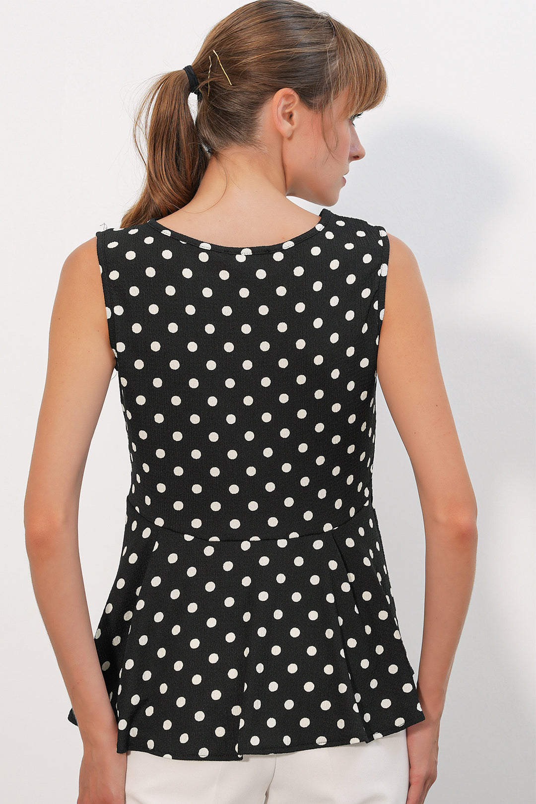 Bigdart Blouse à pois sans manches pour femme 40021 - Noir