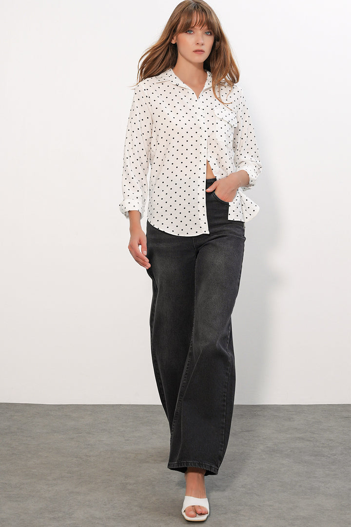 Bigdart Chemise oversize à pois et une poche pour femme 20399 - Blanc