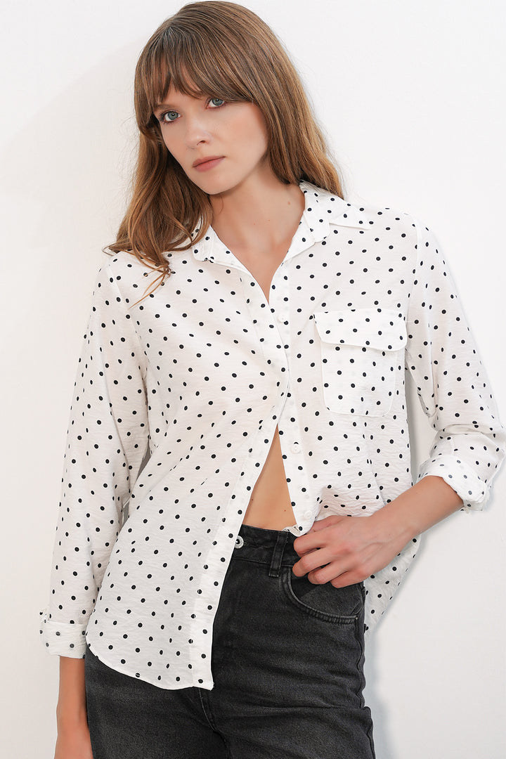 Bigdart Chemise oversize à pois et une poche pour femme 20399 - Blanc