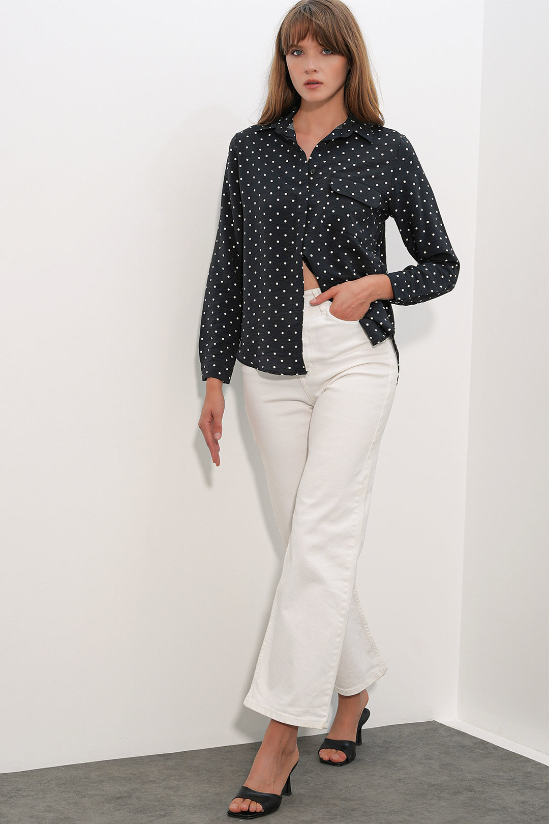 Bigdart Chemise oversize à pois et une poche 20399 pour femme - Noir