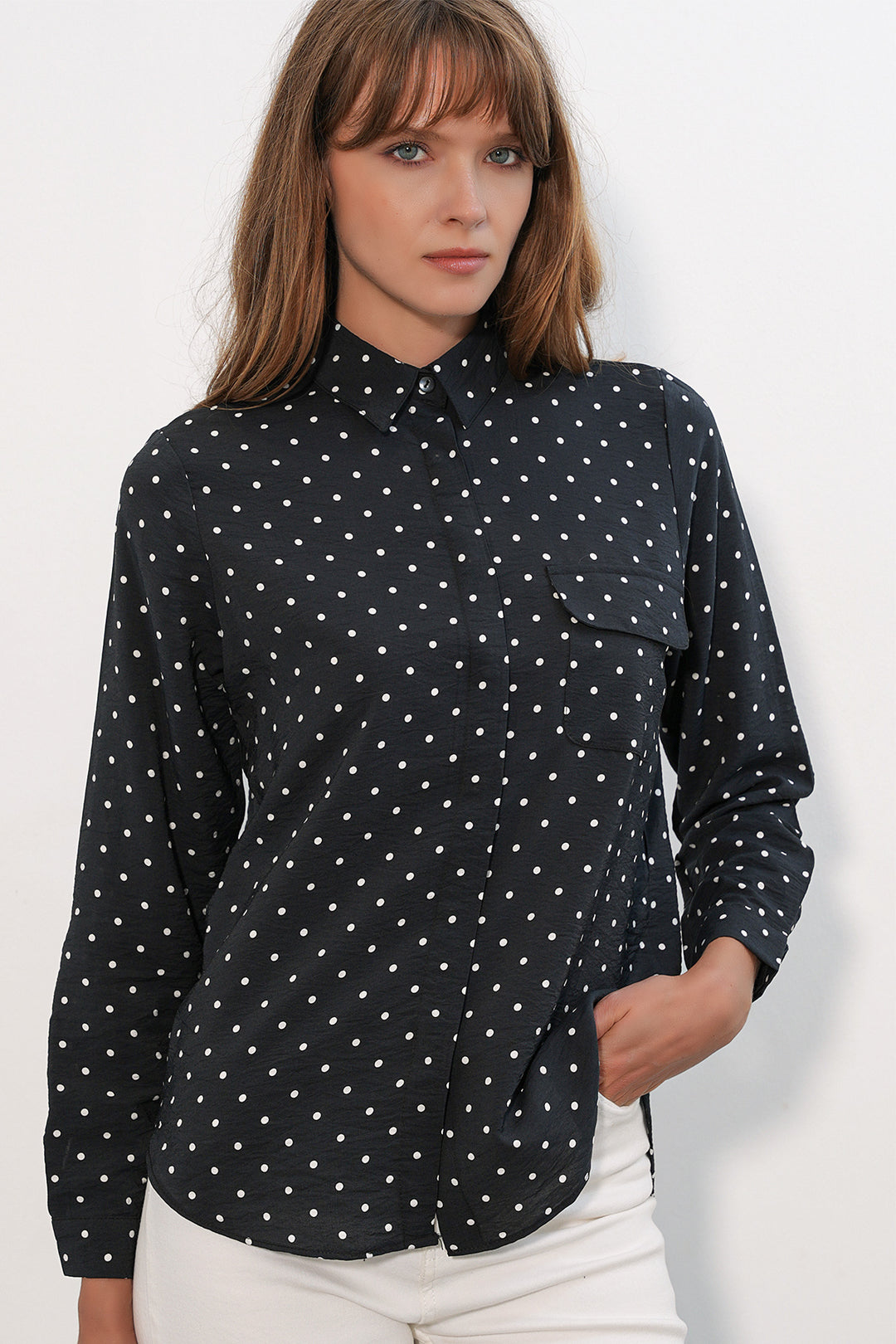 Bigdart Chemise oversize à pois et une poche 20399 pour femme - Noir