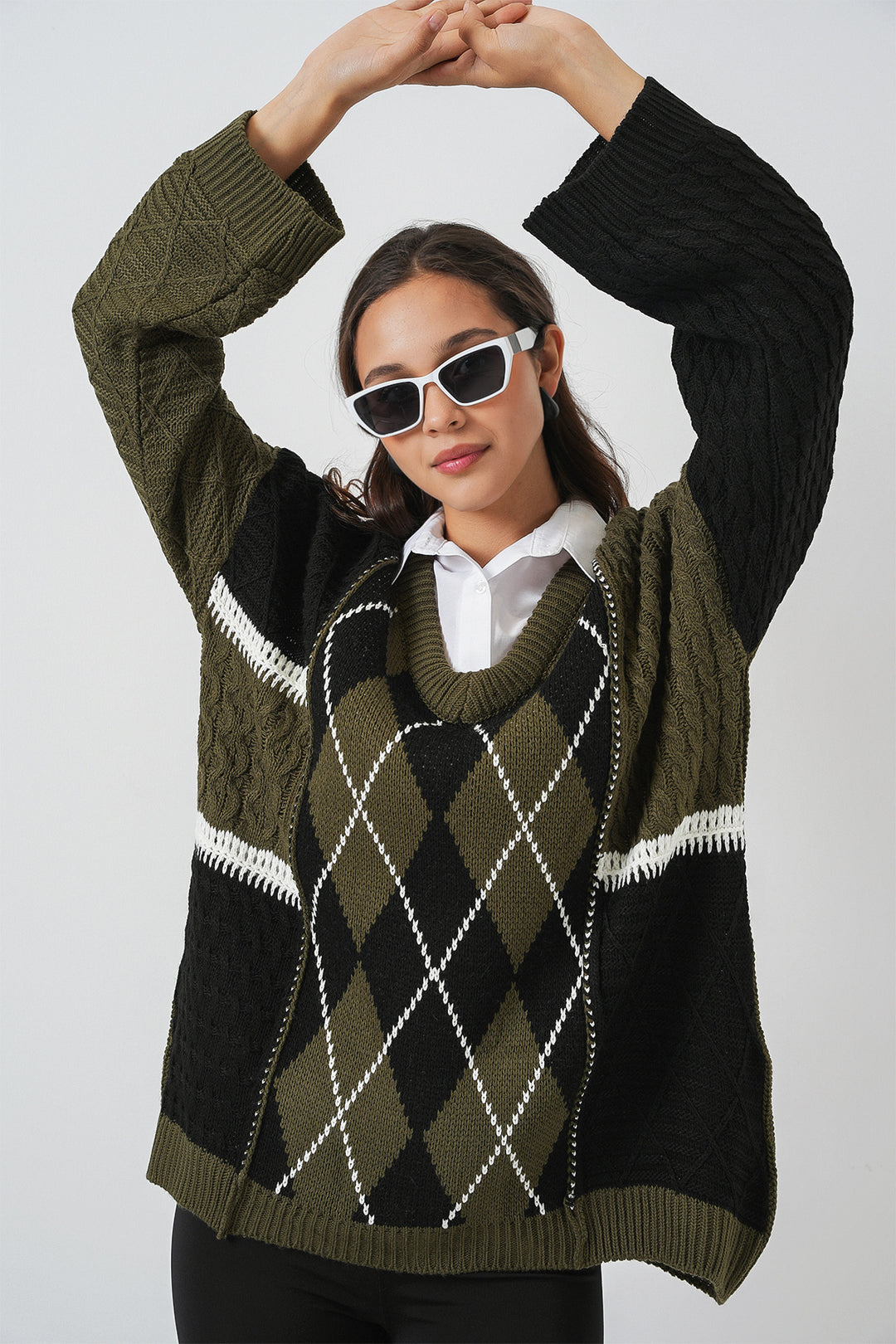 Bigdart Pull en tricot à motifs à col en V pour femme 15933 - Kaki