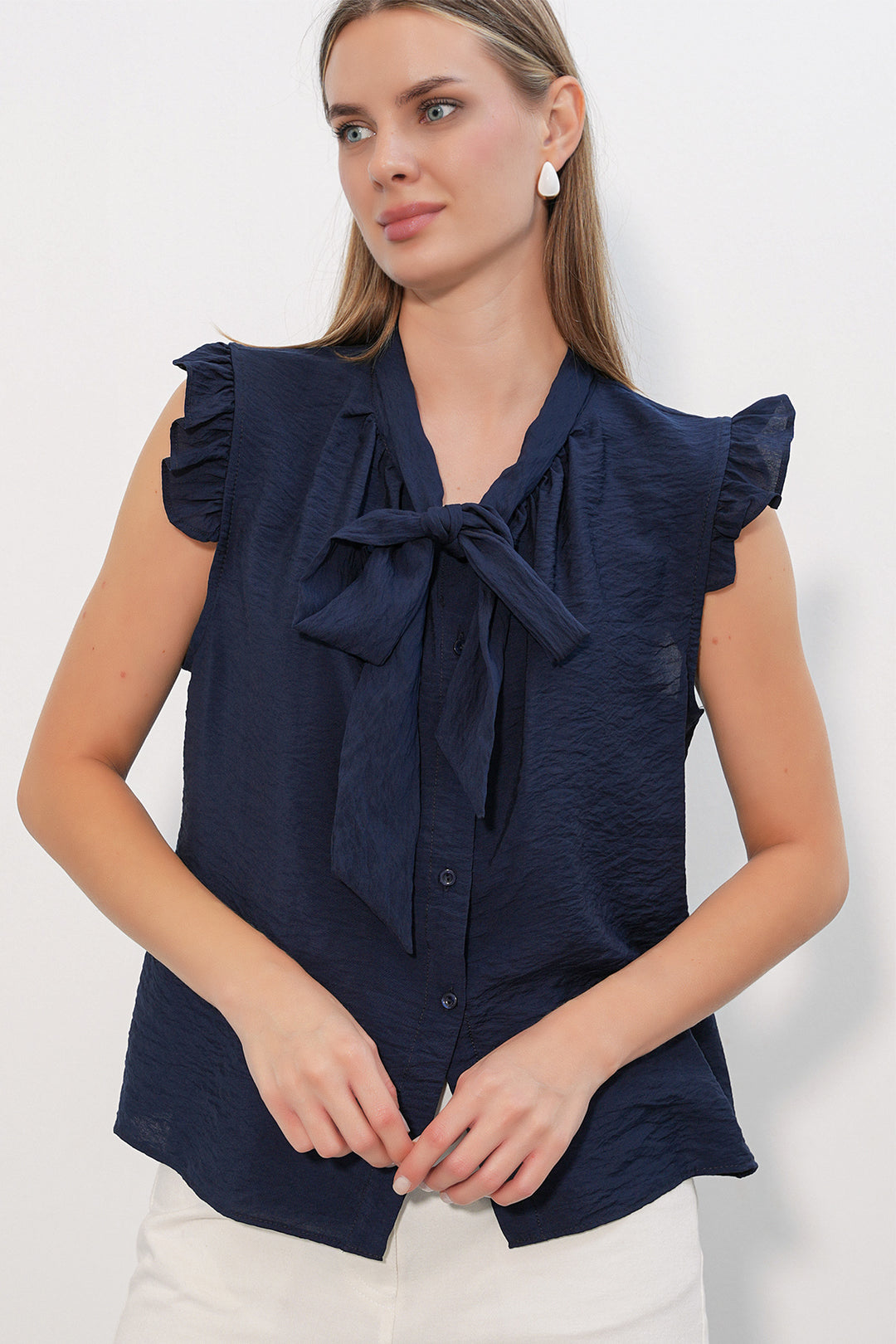 Bigdart Chemise sans manches avec détail de col à nouer femme 40038 - Bleu marine