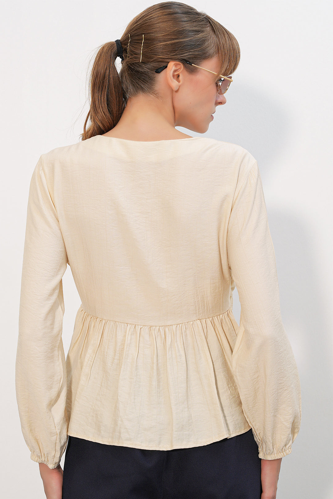 Bigdart Blouse à manches longues à nouer sur le côté 996 - Crème