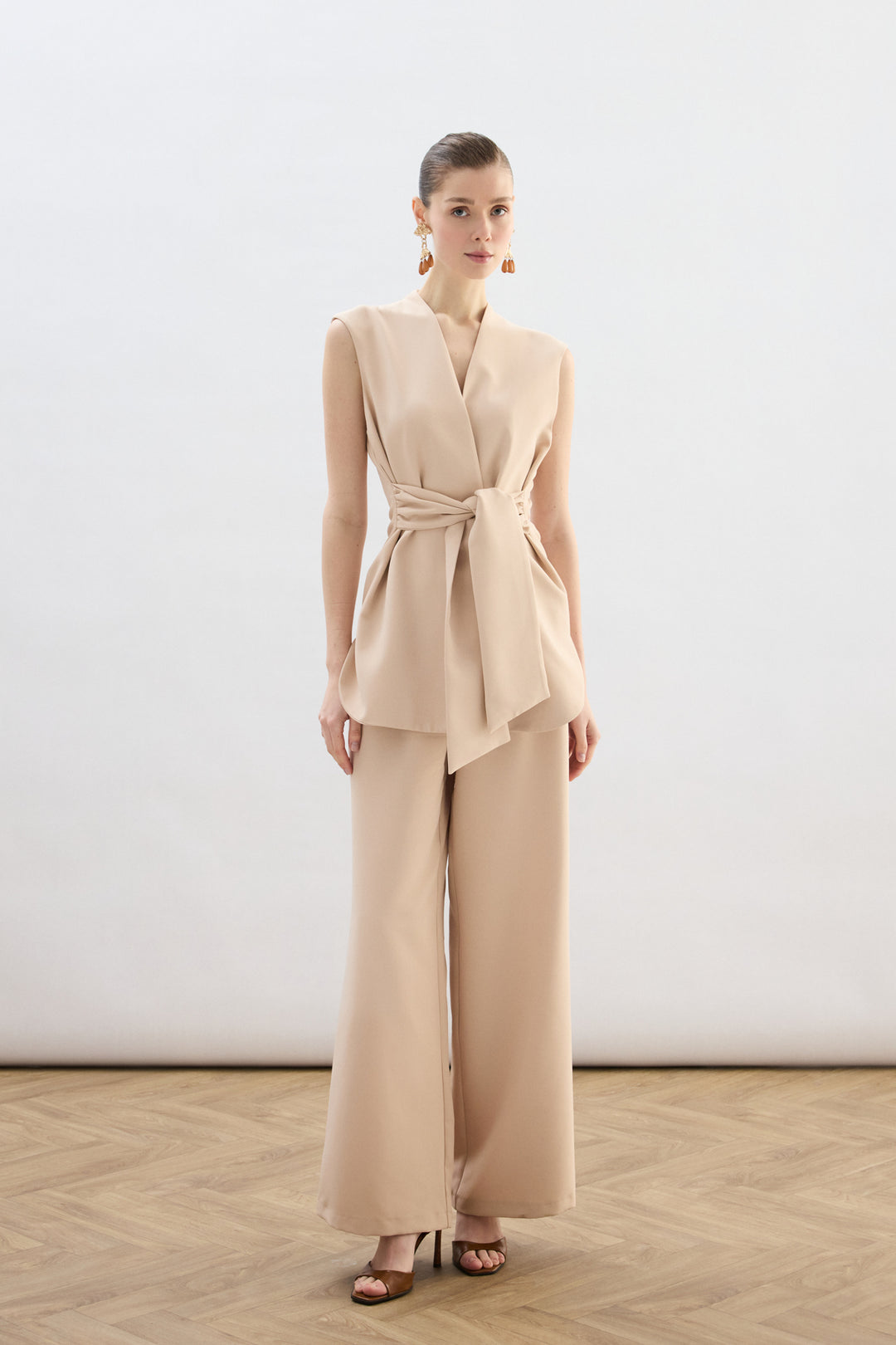 Sateen Gilet à ceinture épaisse - Beige