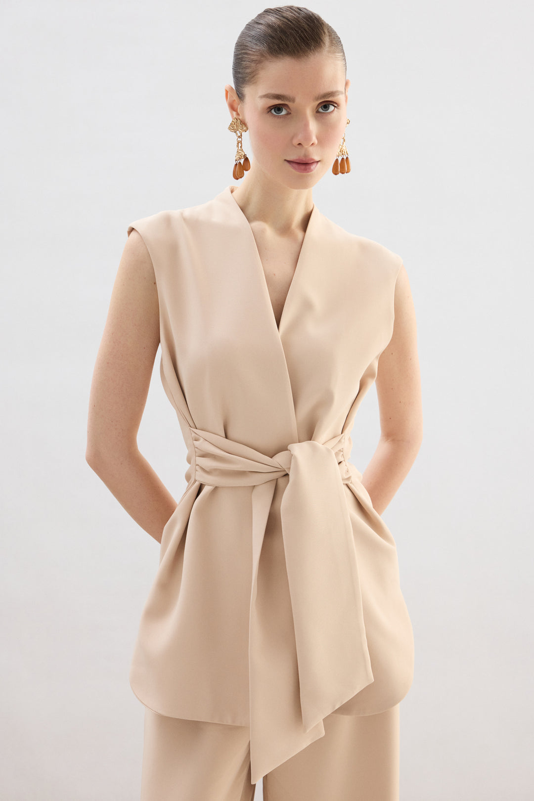 Sateen Gilet à ceinture épaisse - Beige