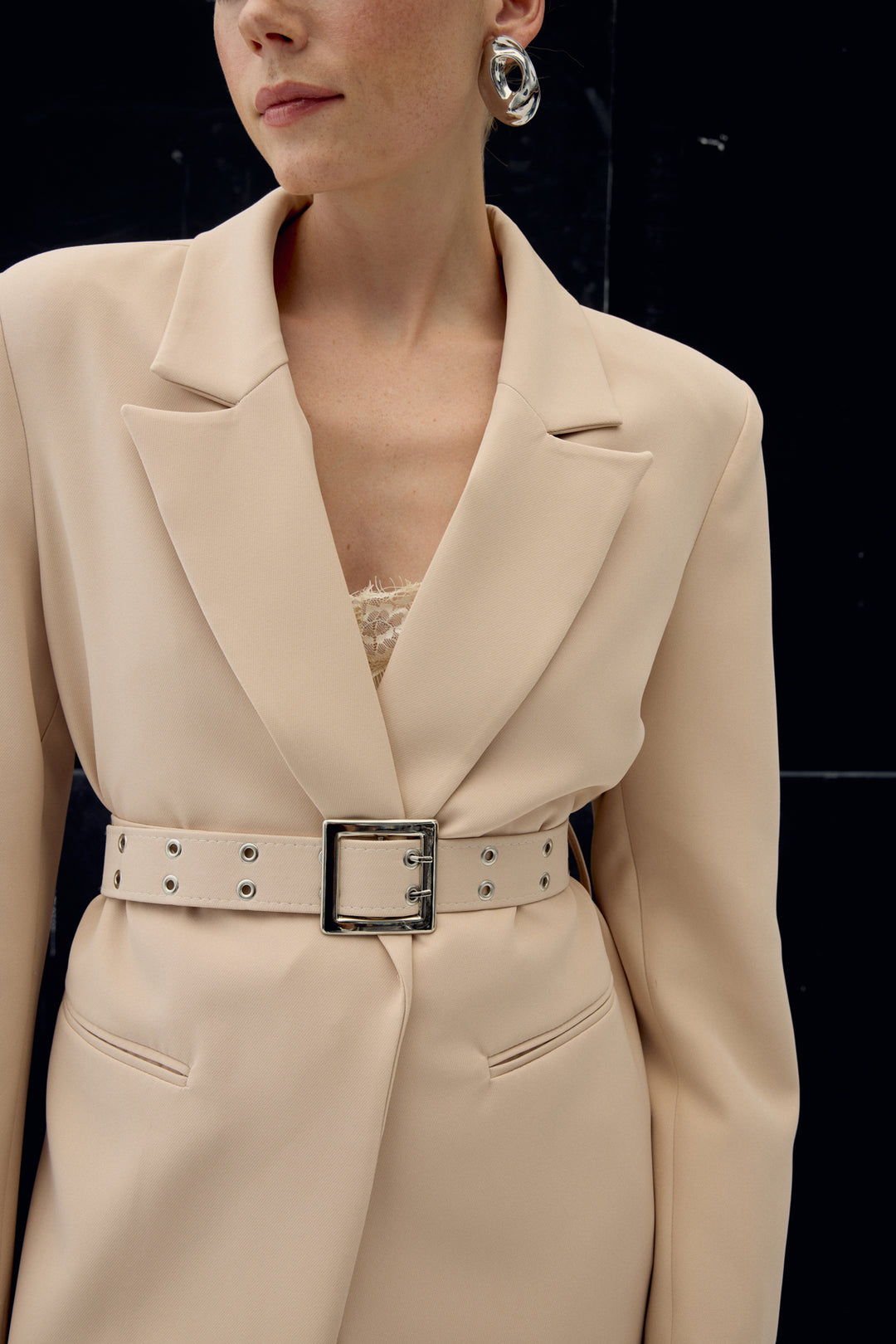 Sateen Veste avec ceinture - Beige