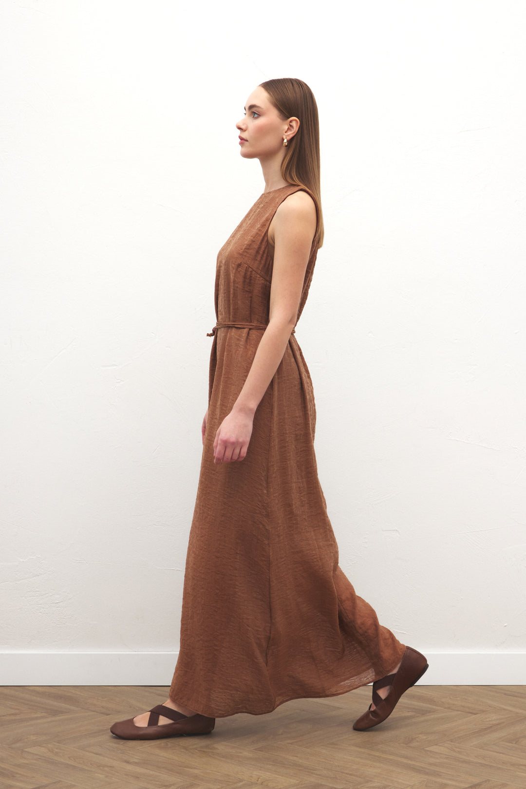 Sateen Robe Longue à Détail Ceinture - Marron