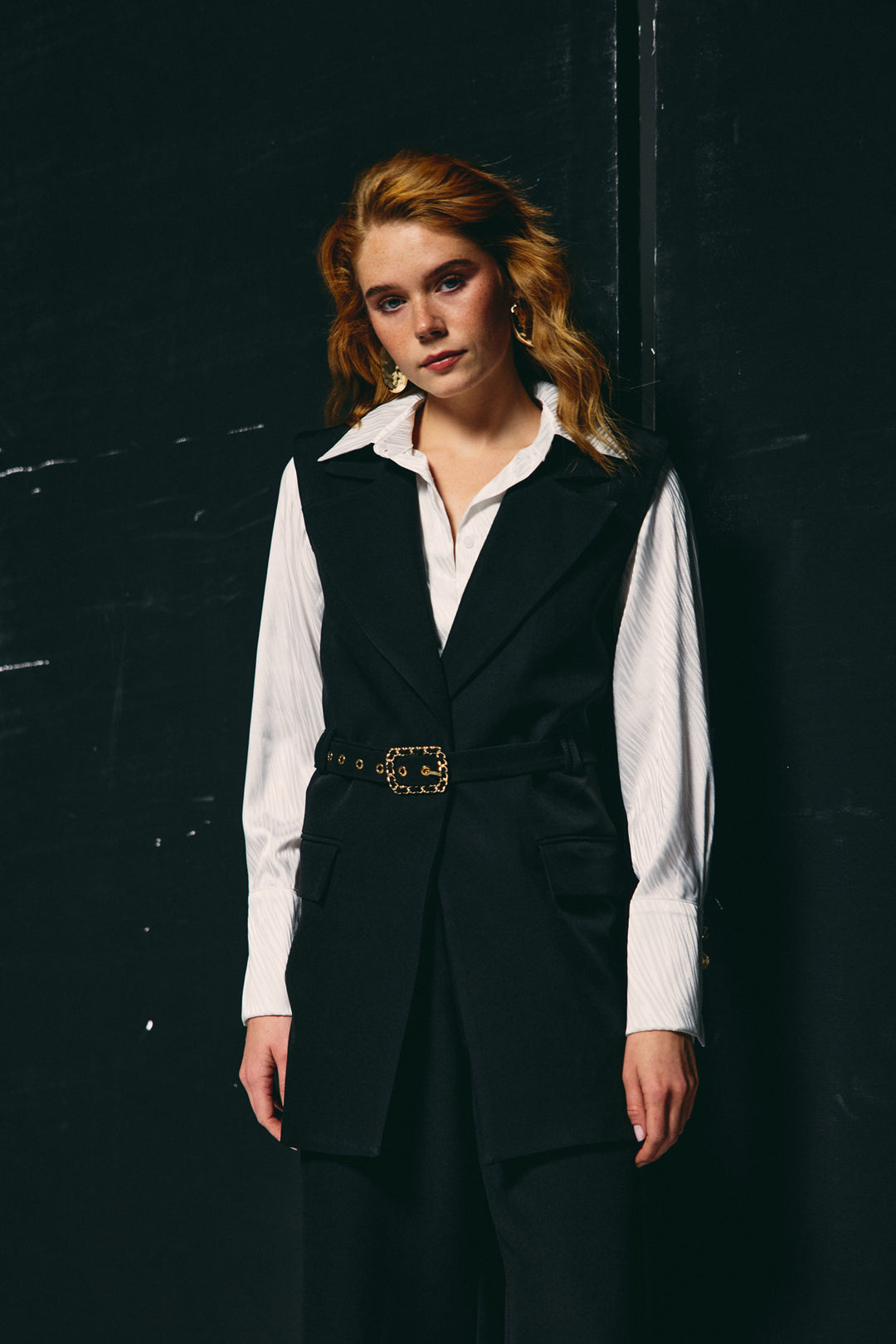 Sateen Gilet avec détail ceinture - Noir