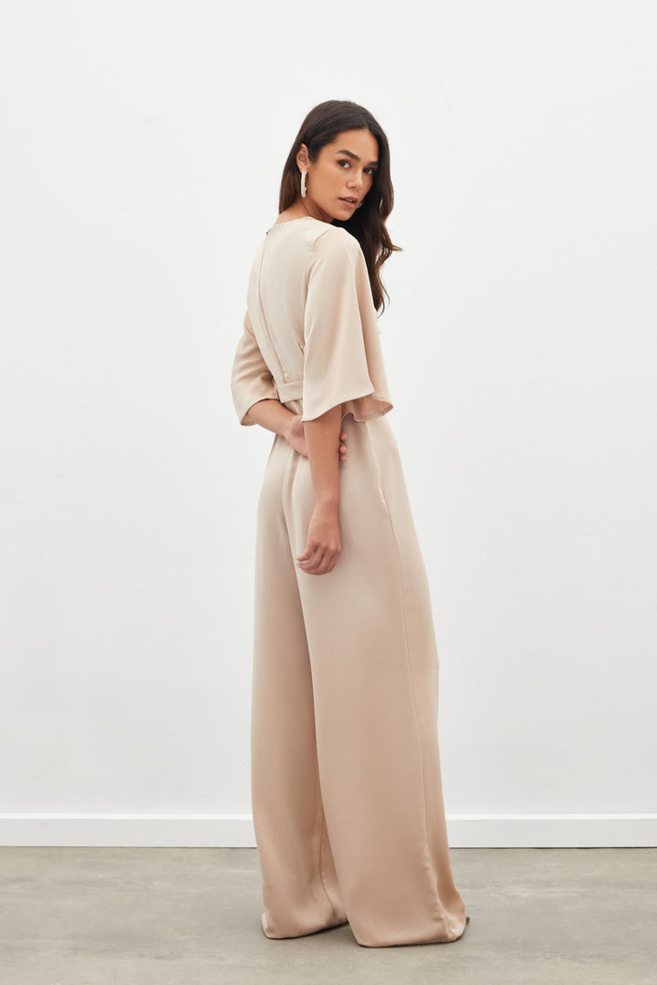Sateen Combinaison en crêpe ceinturée - Beige