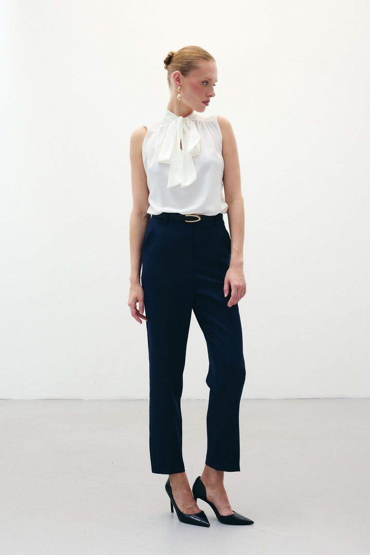 Sateen Pantalon Ceinturé - Bleu marine