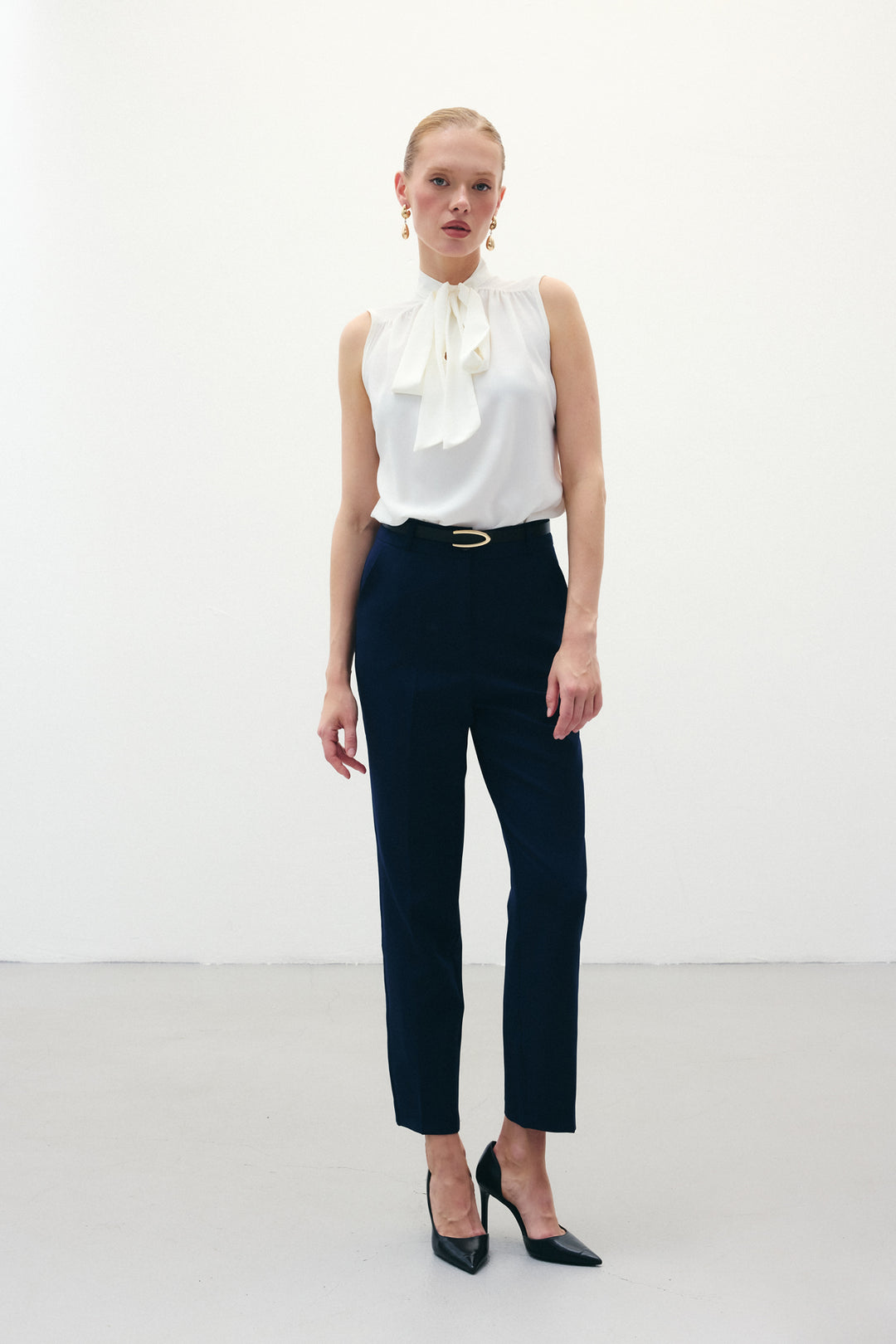 Sateen Pantalon Ceinturé - Bleu marine