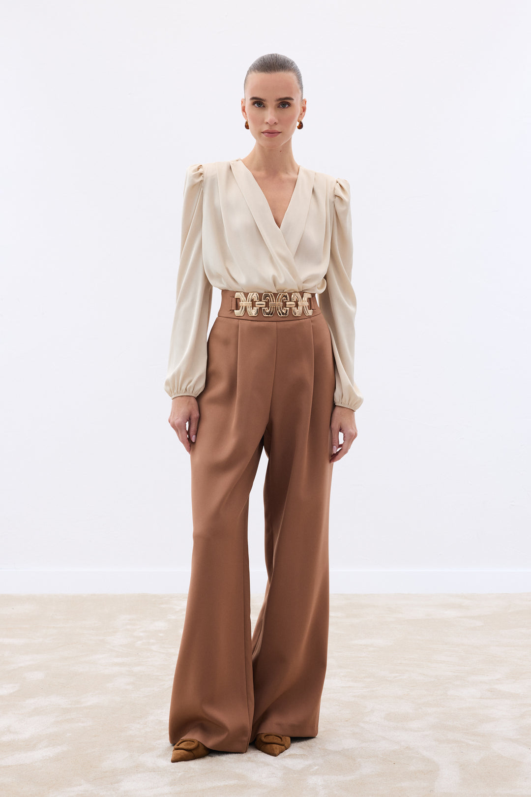 Sateen Pantalon ample ceinturé - camel