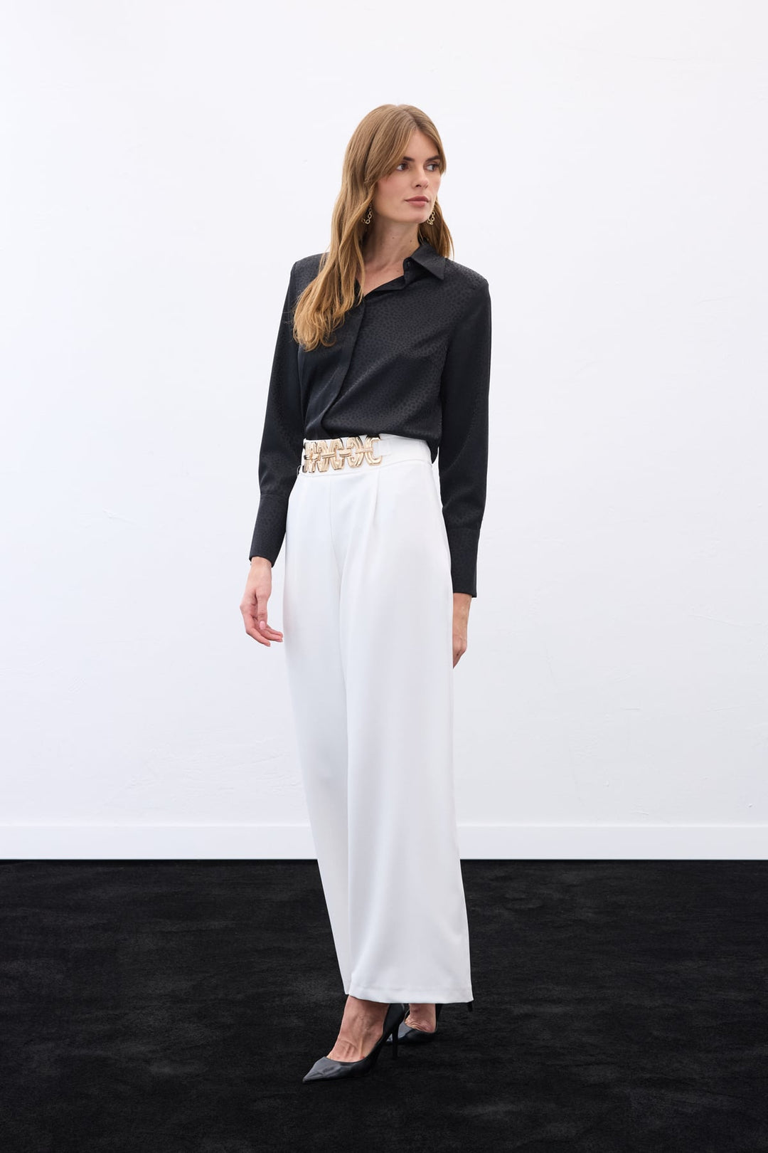 Sateen Pantalon ample ceinturé - Écru