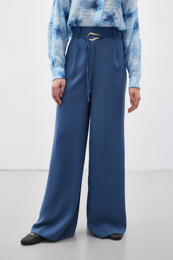 Sateen Pantalon ample ceinturé - Indigo