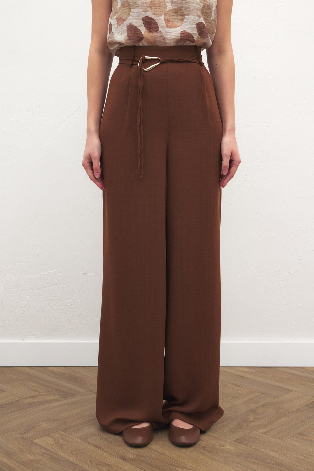 Sateen Pantalon Ample Ceinturé - Marron