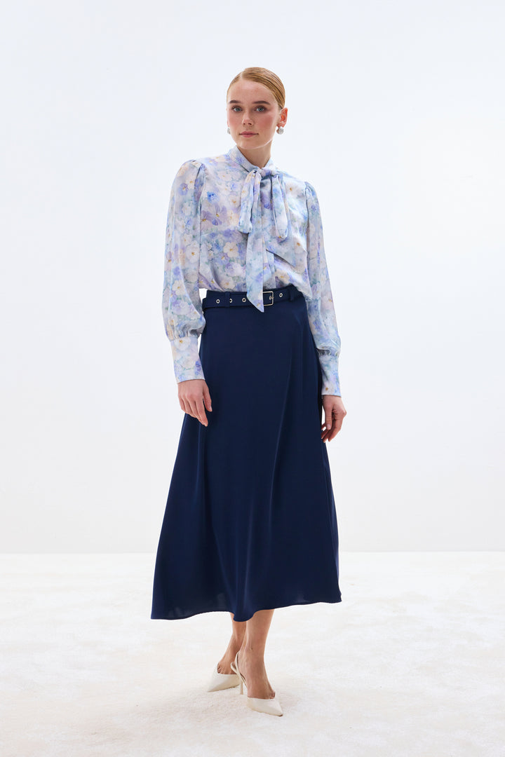 Sateen Jupe en satin à ceinture - Bleu marine